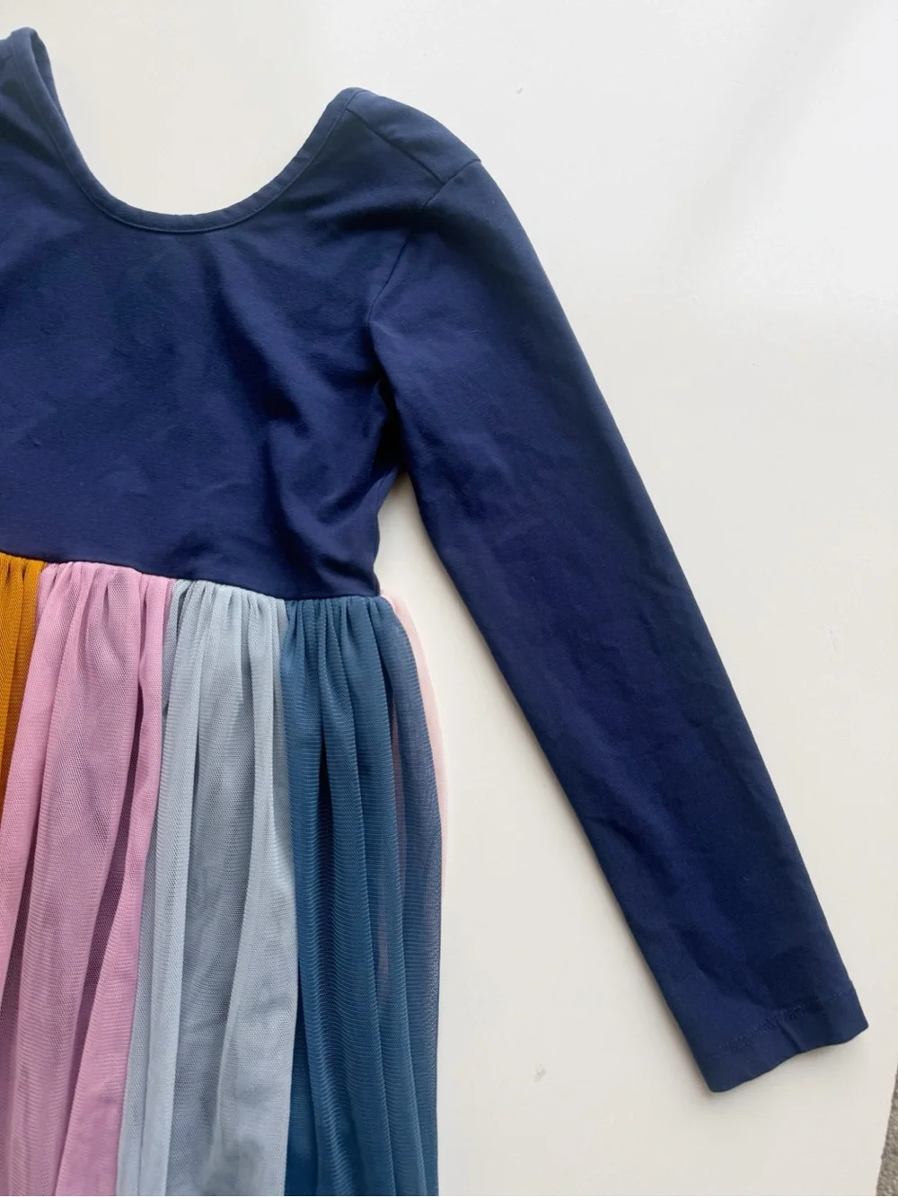 Hanna Andersson Rainbow Tulle Dress Size 6/7